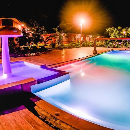 Royal Emerald River View Resort Bagan Dış mekan fotoğraf