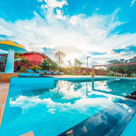 Royal Emerald River View Resort Bagan Dış mekan fotoğraf
